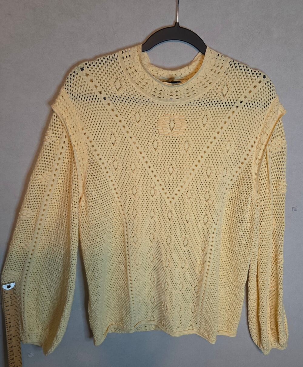 White House Blk Market yellow open-knit LS Sweater Pointelle Pattern size XL